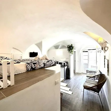 Apartment Cavour 26 - Pieno Centro A